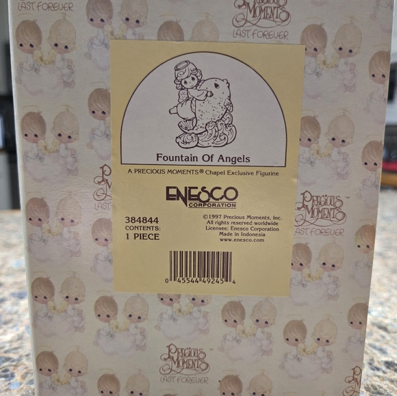 Fountain of Angel's Precious Moments Collectible Figurine - Picture 6 of 10